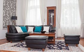Villa Apartman